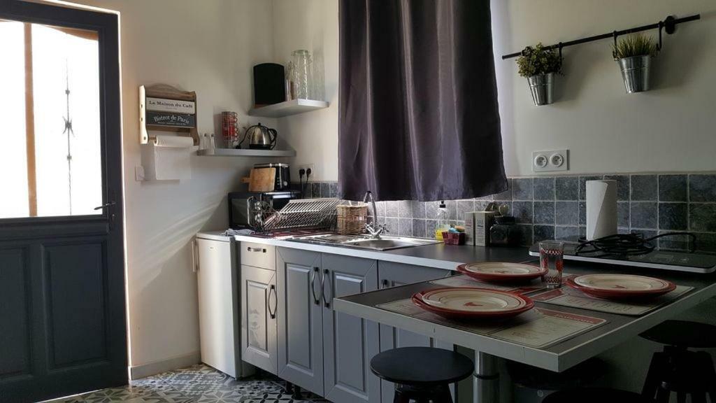 タヴェルLe Cabanon De Leaアパートメント エクステリア 写真